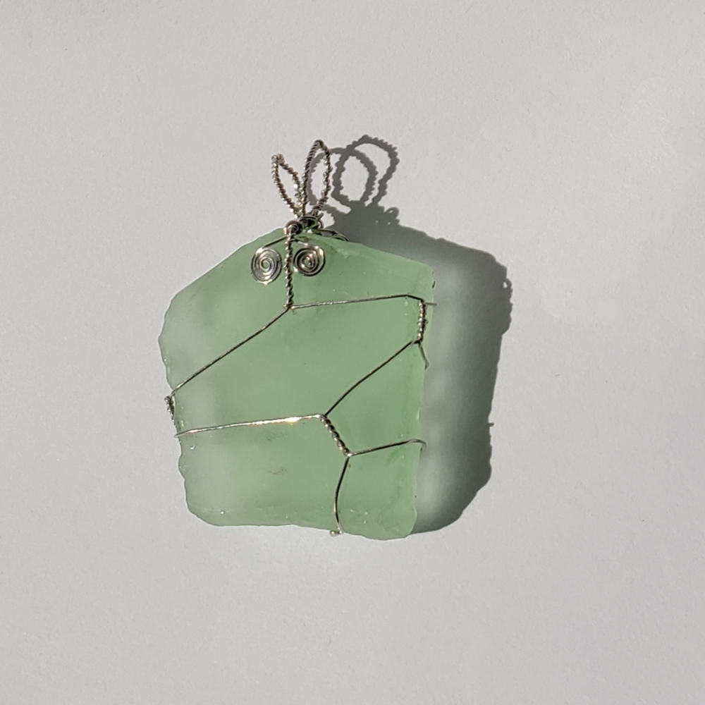 lot of 2 Quartz and Sea Glass pendants, NWOT, gems - Picture 9 of 14